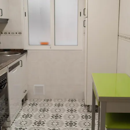 Floranes Apartment *